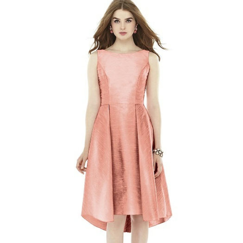 Sutble high - lo dress w back detail